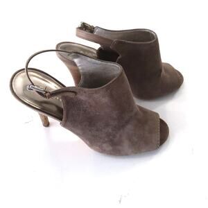 Coach Suede Lenora Taupe slingback heels peep toe 8.5 Old Money chic holidays